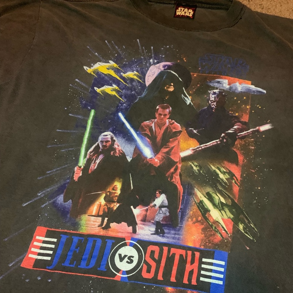 1999 Star Wars Episode 1 Jedi vs. Sith vintage 👕